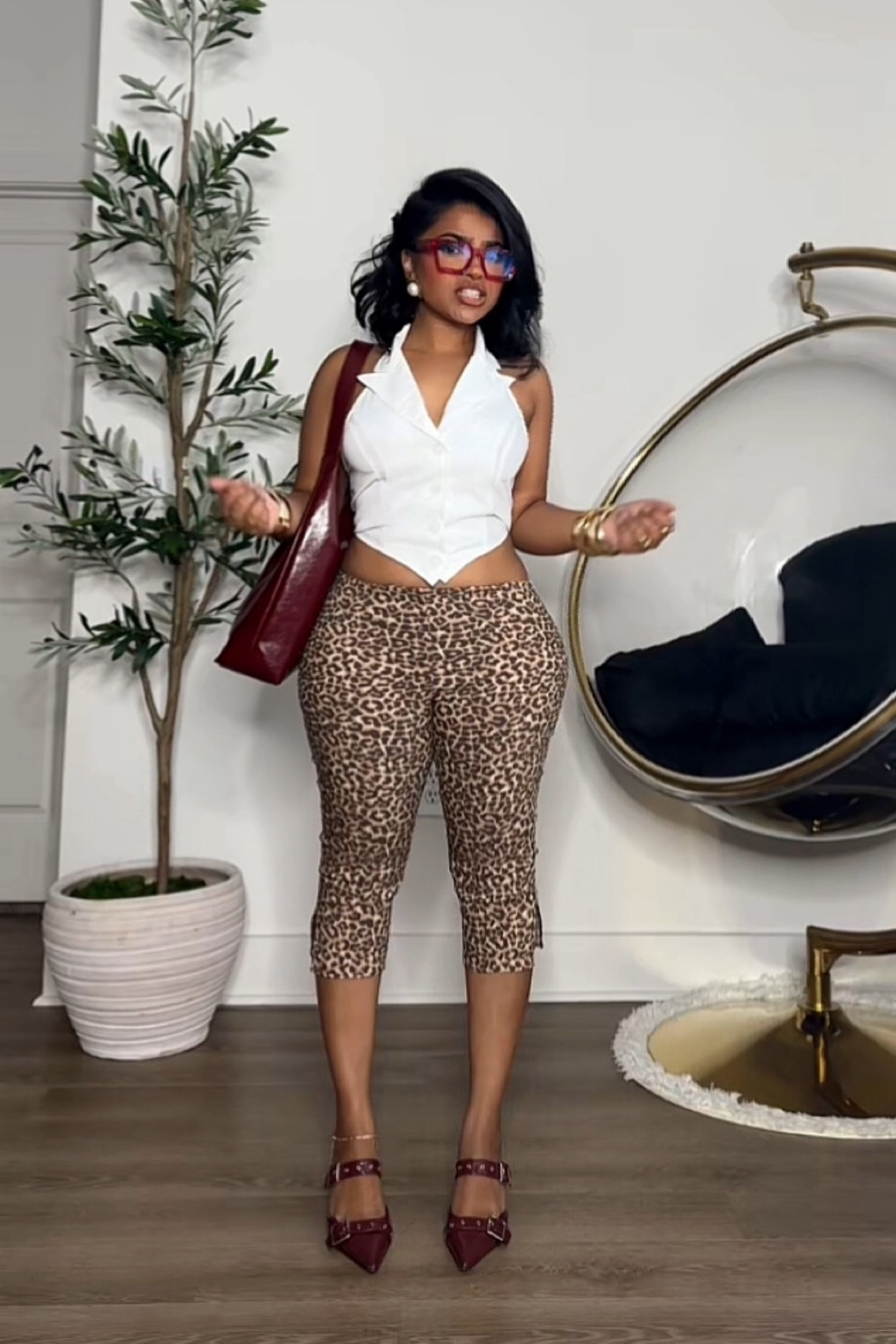 Exact capris are from asos but they’re sold out 🙈

#LTKFindsUnder50 #LTKMidsize #LTKStyleTip