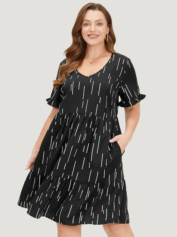 Geometric Pocket Layered Flutter Sleeve Dress | Bloomchic