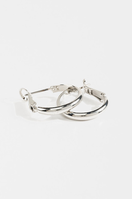 Edith Smooth Hoops | Francesca's