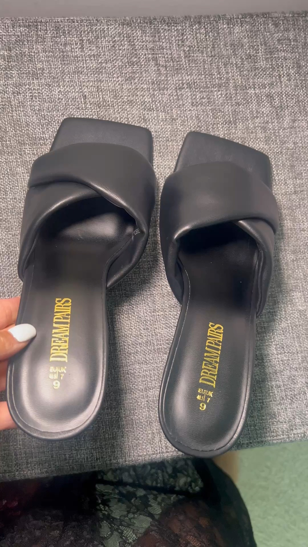 These are black 3.3 inch mule heels. Super comfortable, not too high and not too short of a heel￼