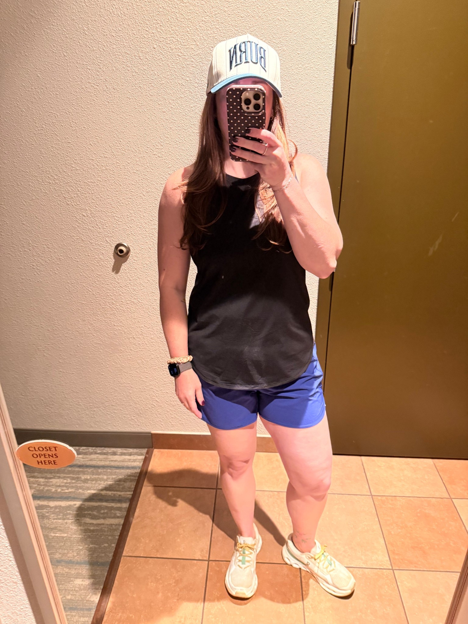 Final hike of the trip… slightly sore, slightly dramatic, but still showing up 💁🏼‍♀️⛰️

#LTKootd #LTKOver40 #LTKTravel