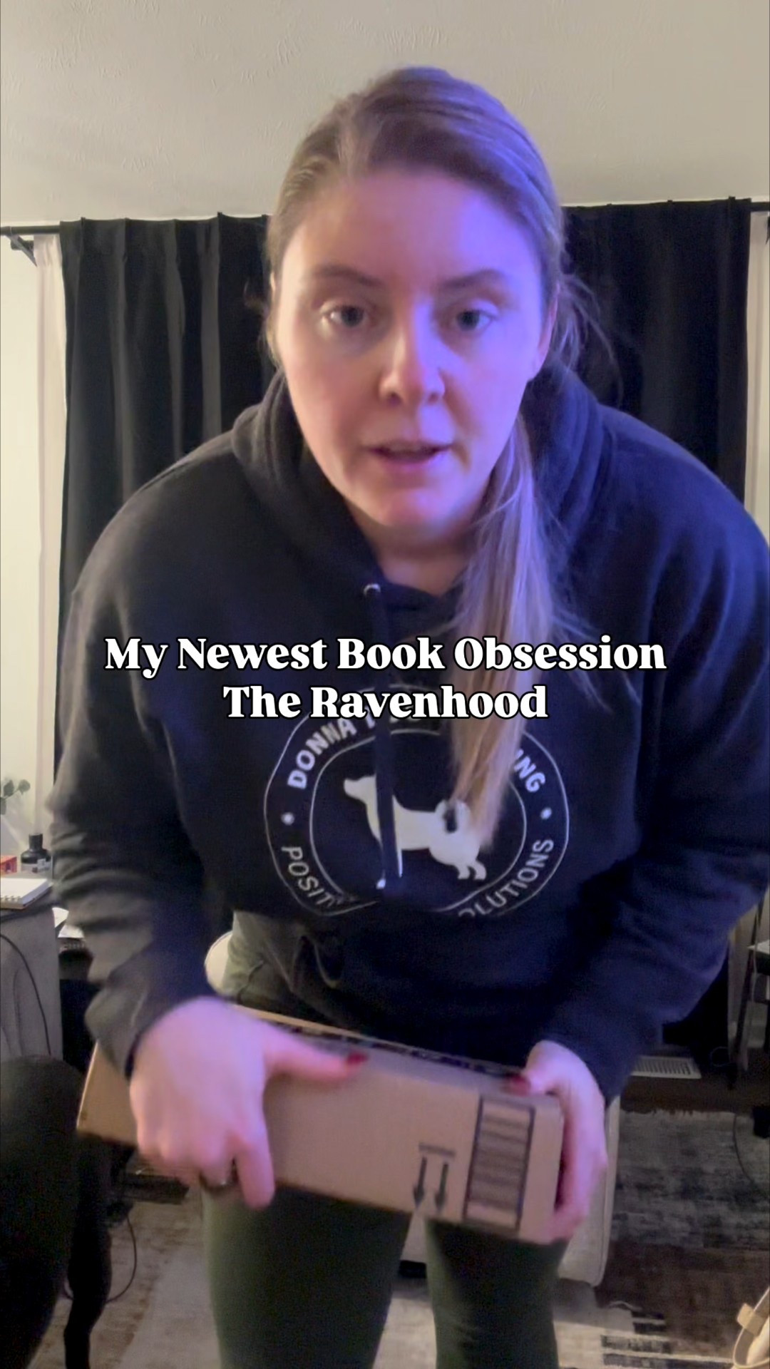This series has me in an absolute choke hold ya’ll. If you haven’t read The Ravenhood series, you should. 

#books #bookworm 


#LTKFindsUnder50