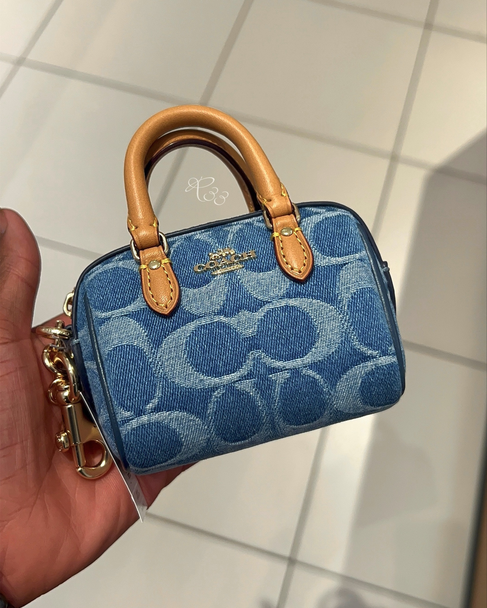 Mini bag just for the coach baby essentials #minibag 😮‍💨🤏🏾💙 little ones totey #totebag #toddler

#LTKSpringSale #LTKmomlife