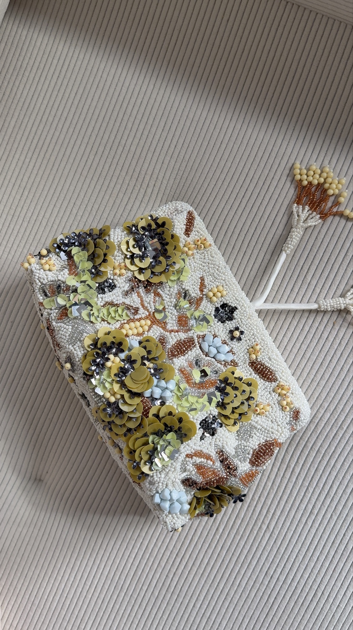 Gorgeous beaded clutch from Zara. Such a fun accessory to add to your summer outfits 

#LTKSeasonal