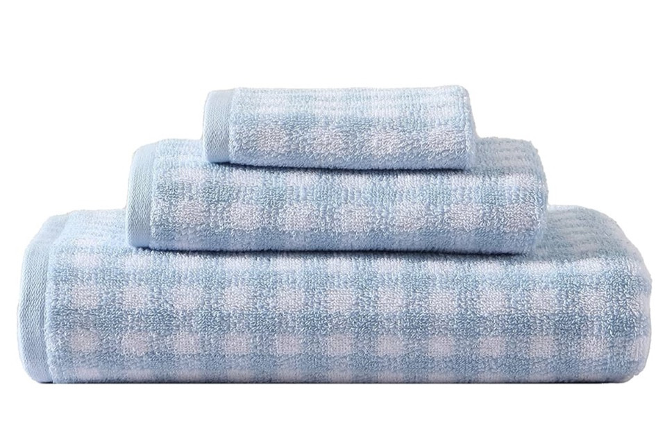 Laura Ashley gingham towels- would be so sweet even just as decor 🏡🩵

#LTKSaleAlert #LTKHome #LTKFindsUnder50