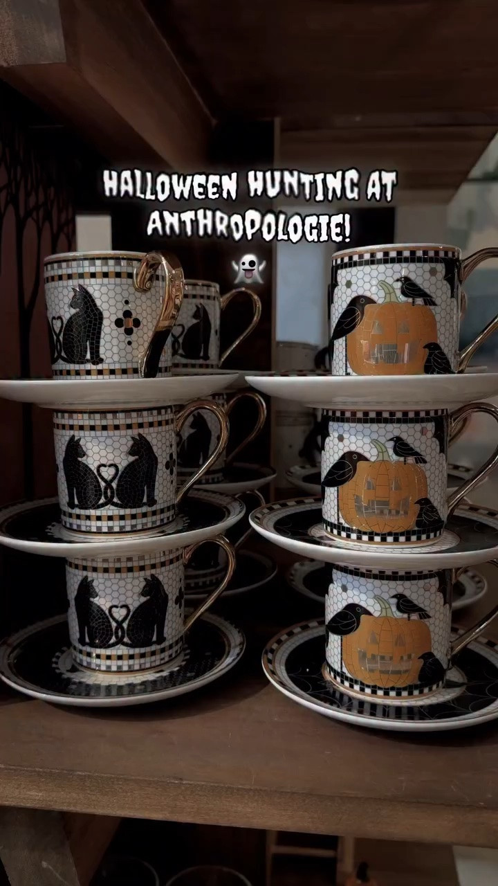The Halloween aisles have officially claimed another victim… me. 🎃

#HalloweenHaul #AnthropologieFinds #HalloweenDecor #SpookyHome #HalloweenSeason