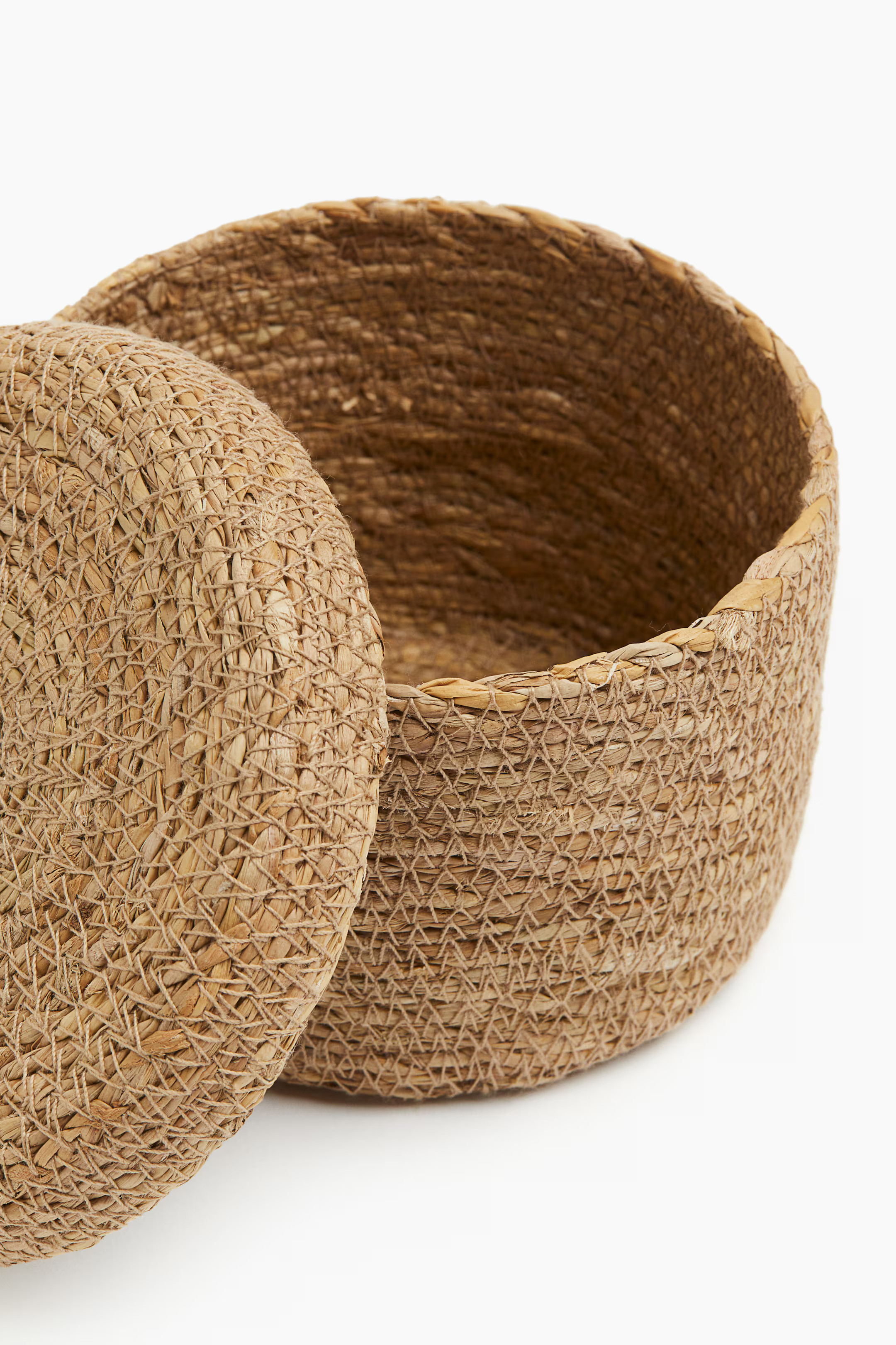Seagrass Storage Basket with Lid | H&M (US + CA)