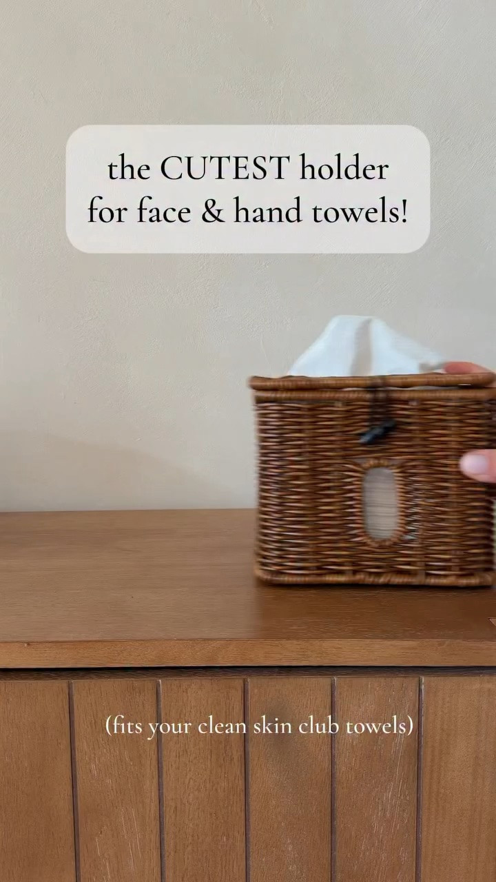 Comment “NEED” for links!!! 😍 this SUPER cute rattan holder fits Clean skin club towels PERFECTLY! Love adding this to my bathroom counter for facial towels and hand towels for guests!! SO CUTE! Follow and comment NEED for links!!🥰 #amazonbathroom #amazonfaves