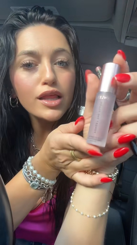 LIP COMBO OF THE DAY - July 18, 2024

#LTKFindsUnder50 #LTKGiftGuide #LTKBeauty