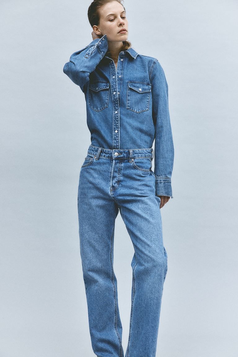 Straight High Jeans - Medium denim blue - Ladies | H&M GB | H&M (UK, MY, IN, SG, PH, TW, HK)