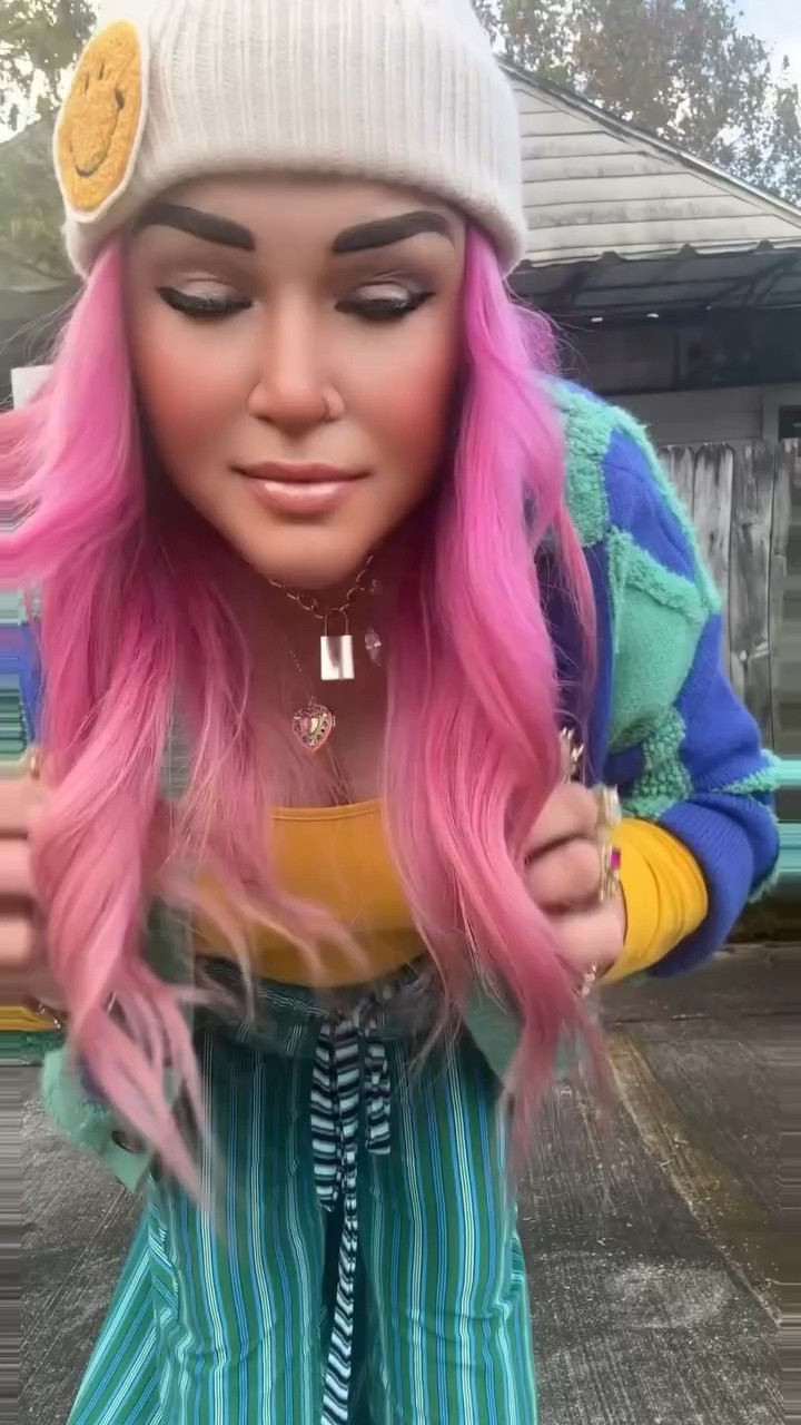 Friday fit!! 

#LTKMidsize #LTKStyleTip #LTKSeasonal