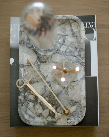 Coffee table moment

Marble tray -candle snuffer-wick trimmer-match cloche- fragrance free candle-everlasting candle-oil burning candle-smoke free candle-coffee table decor-modern home decor-rustic modern-oversized coffee book

#LTKSeasonal #LTKhome #LTKstyletip