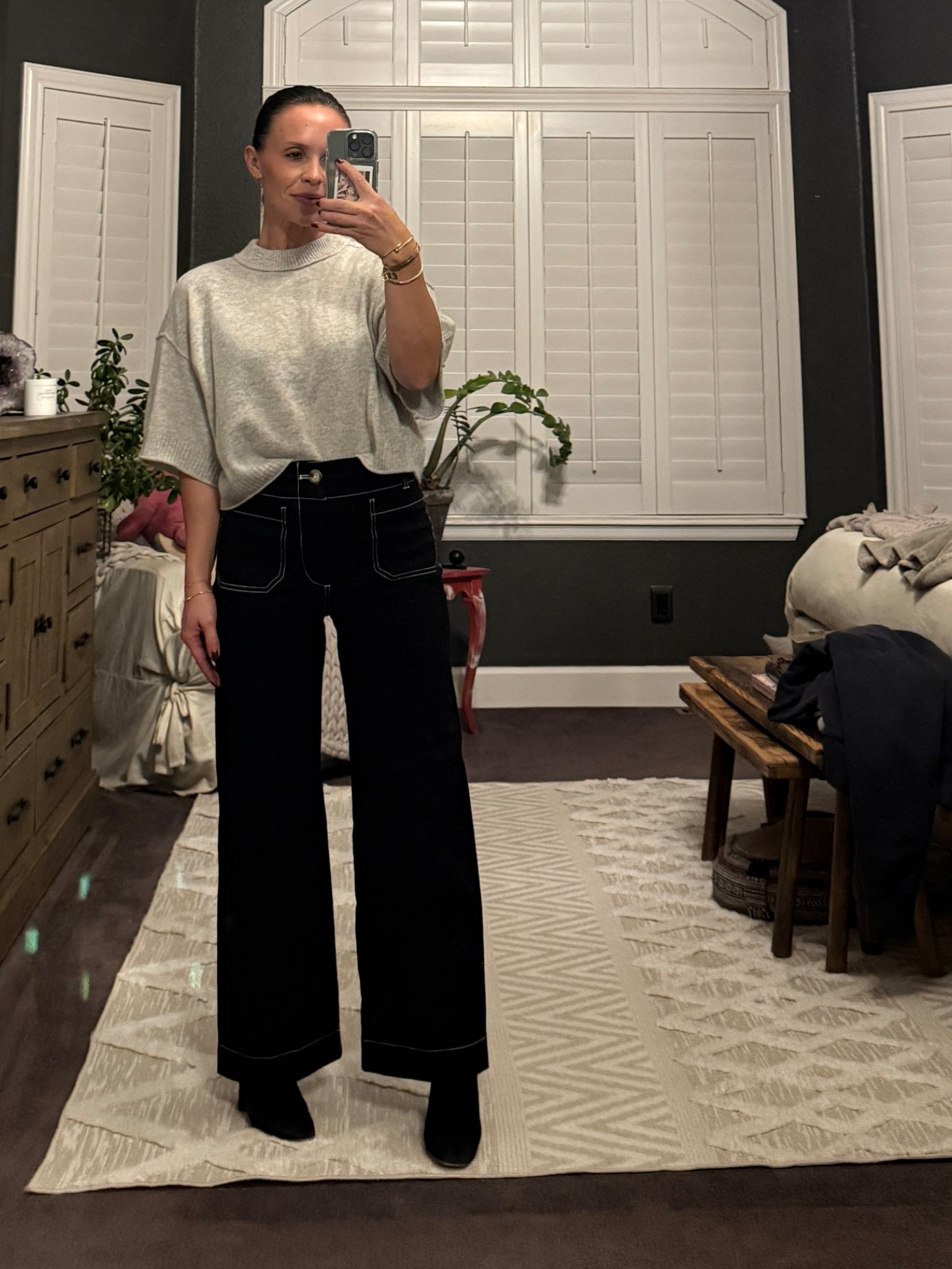 Every single petite girl should own these pants!!! AND this cashmere line is to die for🤩

#LTKStyleTip #LTKPetite #LTKParties