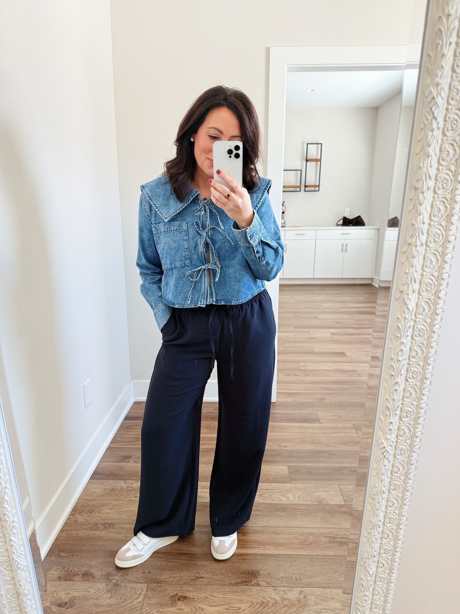 TARGET 🎯 TUESDAY
• medium top
• size medium short pants 


#LTKootd #LTKGiftGuide #LTKHoliday