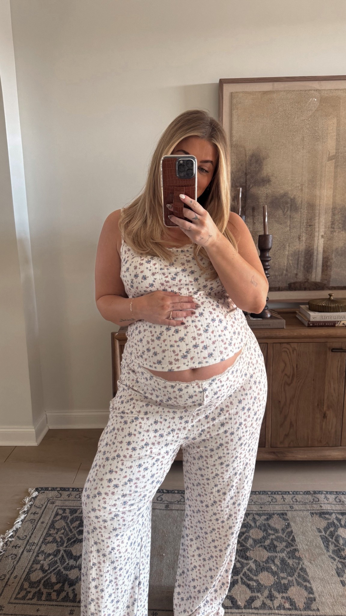 PJS!!! ✨ Wearing a size XL bottoms & large top. Code: ‘AFKELSEYB’ will get you an extra 15% off too 