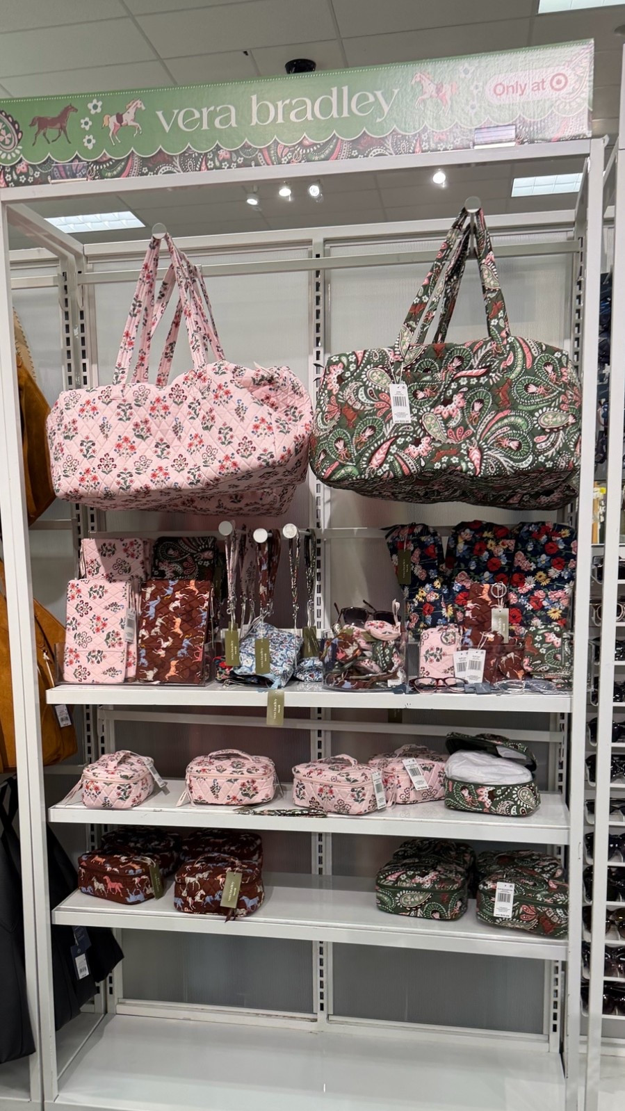 Vera Bradley x target new arrivals! #horses #floral #totes #duffles #keychains #makeupbags #wallets

#LTKHome #LTKTravel #LTKBeauty