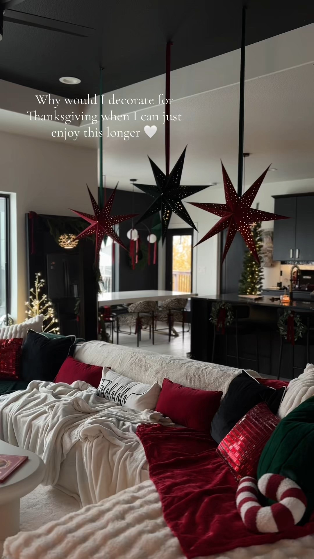 2025 main area Christmas decor #christmasdecor #classychristmas #deepredchristmas #burgundychristmas 

#LTKHome #LTKSeasonal #LTKHoliday