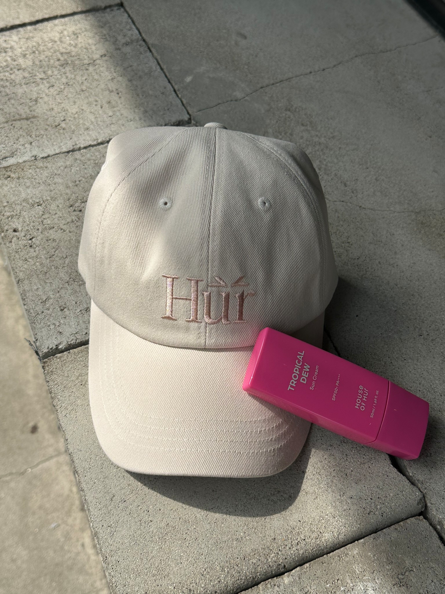 House of Hur Tropical Dew Suncream 