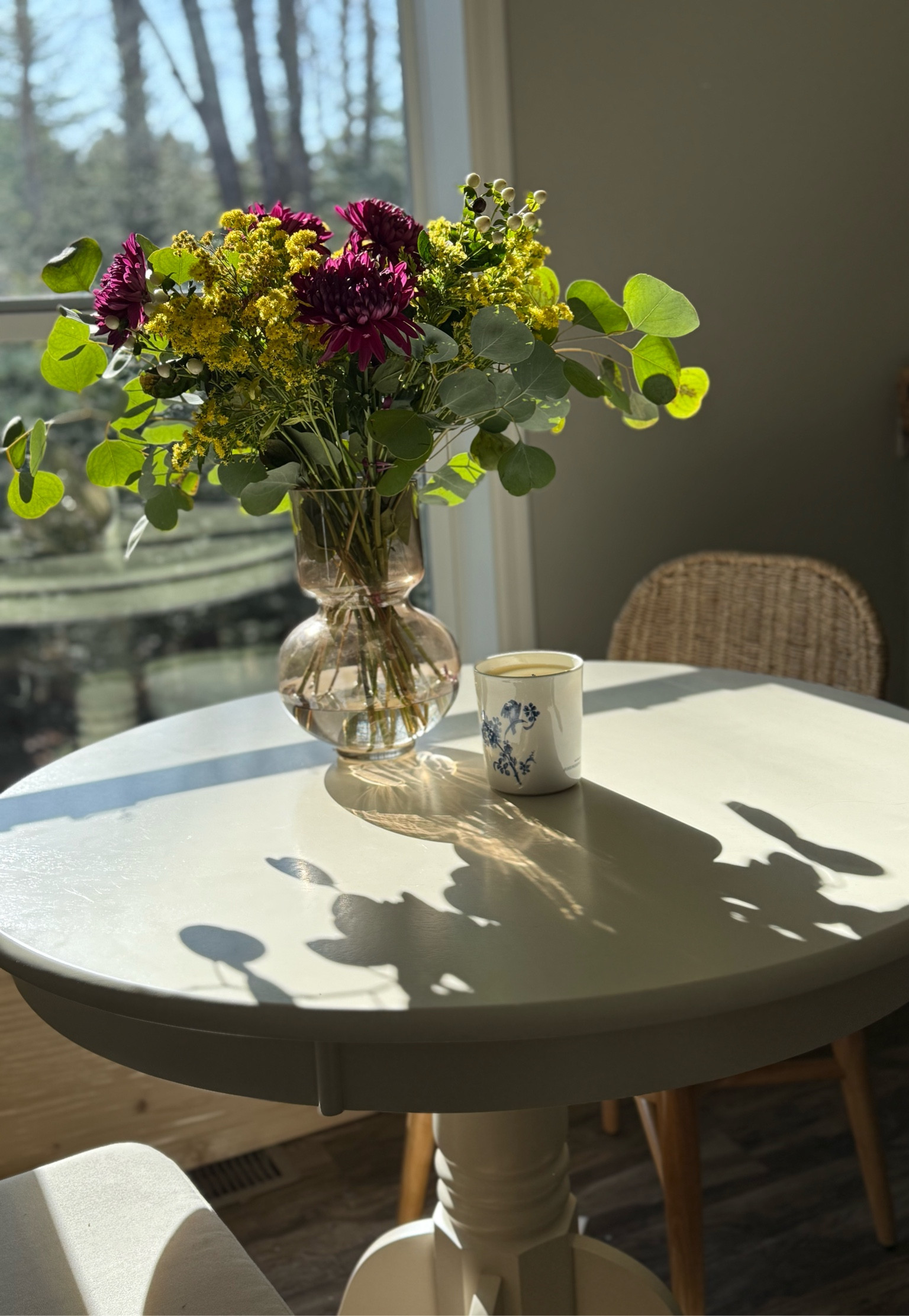 Great table for a breakfast nook! 

#LTKHome