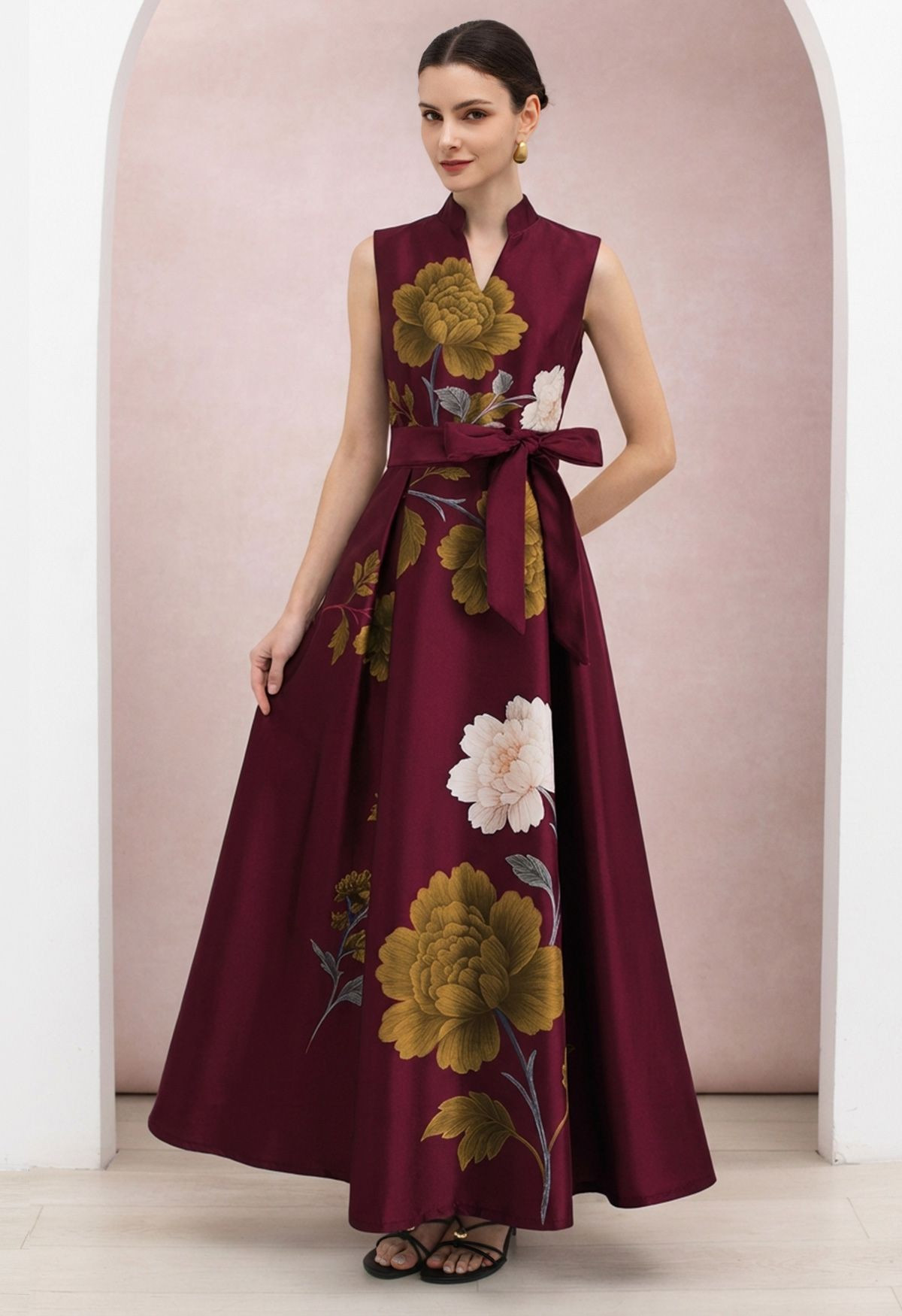 Regal Peony Print Tie-Waist Sleeveless Maxi Dress in Burgundy for Exclusive Celebrations & Corpor... | Chicwish