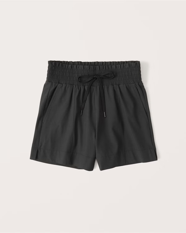 Traveler Shorts | Abercrombie & Fitch (US)