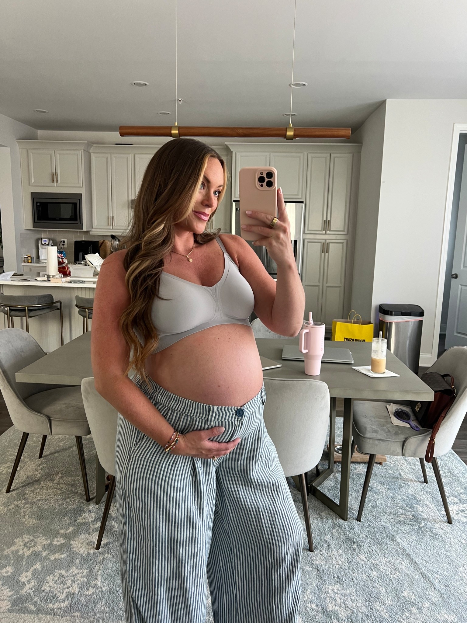 This seamless wireless bra is so comfy! 🩵 love these pants too!! 

#LTKSeasonal #LTKBump #LTKMidsize