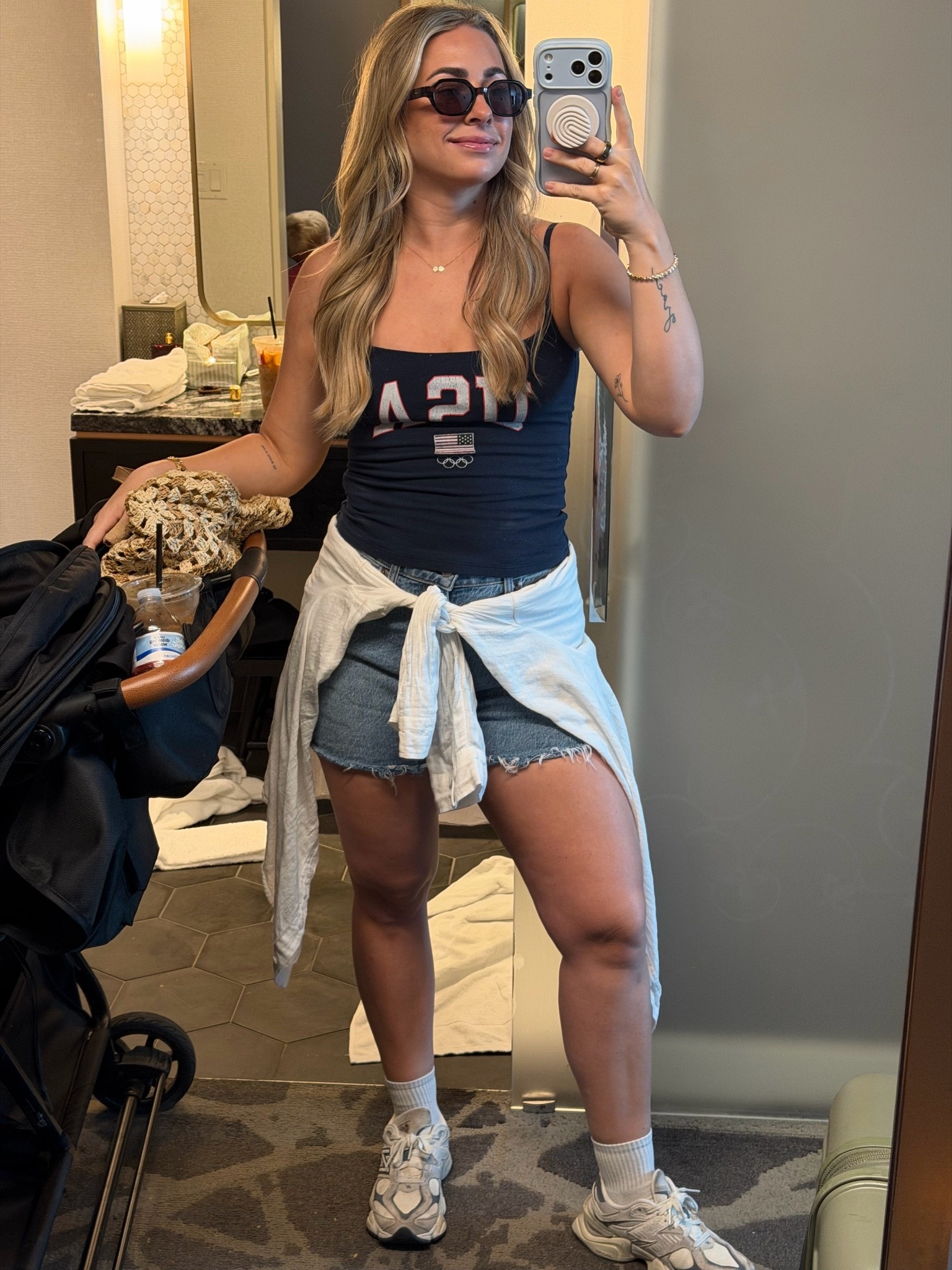 90’s hot mom fit

#LTKootd #LTKgrwm #LTKmomlife