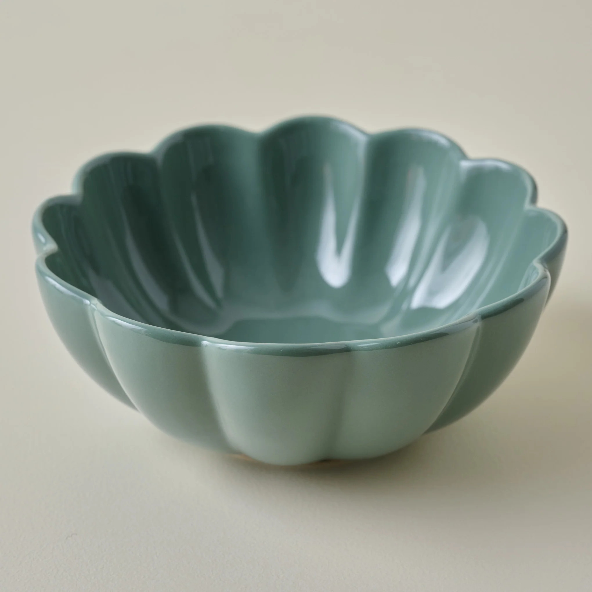 Seagrass Scalloped Cereal Bowl | Magnolia