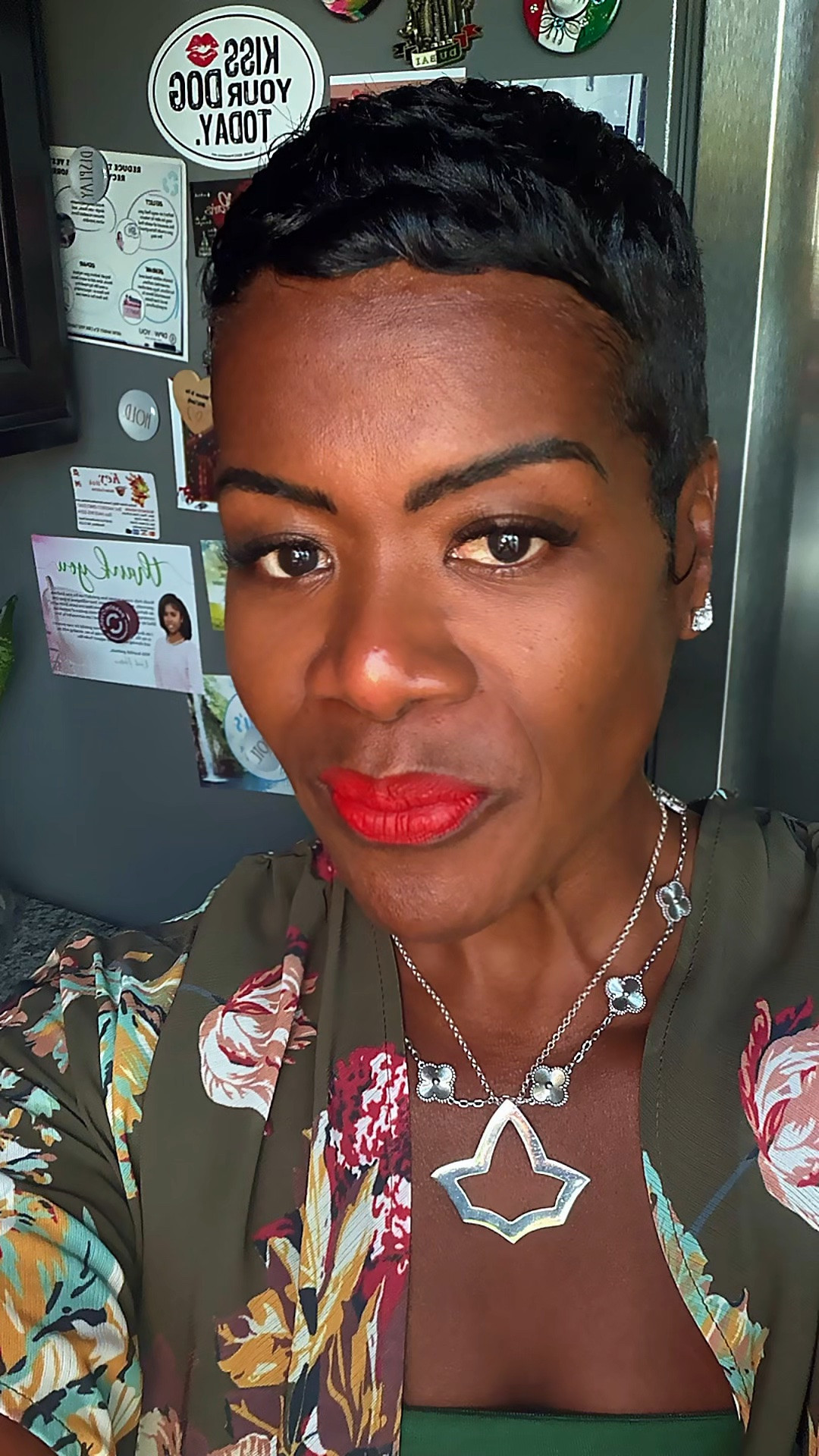 ✨ Sun-kissed ✨
A little sunshine, a lot of SPF. ☀️ Protecting my skin is non-negotiable, and while I’m at it, I’m sharing my newest lippie obsession—I can’t get enough of this color! 💄 Plus, I’ve tagged a few more favorites you’ll love.

#LTKgrwm #LTKdayinmylife #LTKOver40
