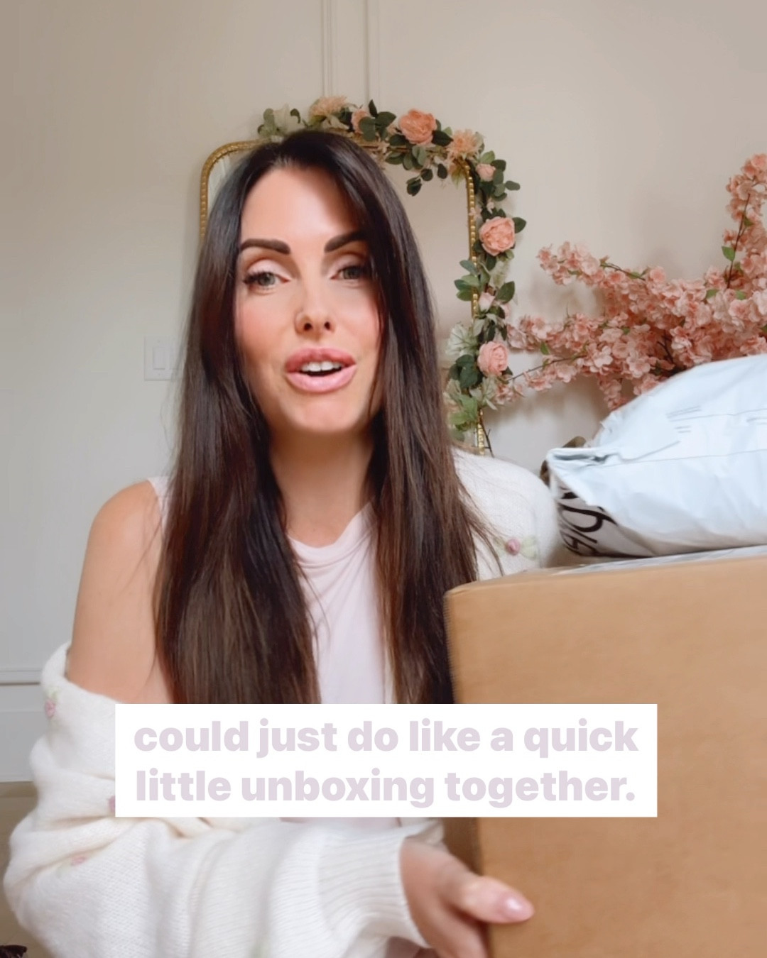 Unboxing some items that just arrived in the mail for Fall and spooky season! 

Fall outfit // sweater dress // Halloween decor // unboxing 

#LTKFindsUnder100 #LTKHome #LTKFallSale