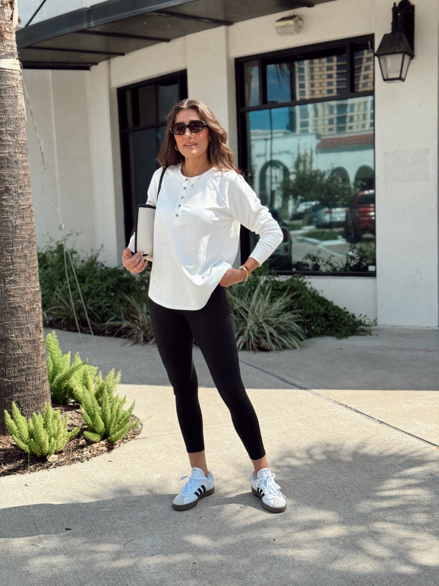 Obsessed with this comfy top

#LTKdayinmylife #LTKootd #LTKgrwm