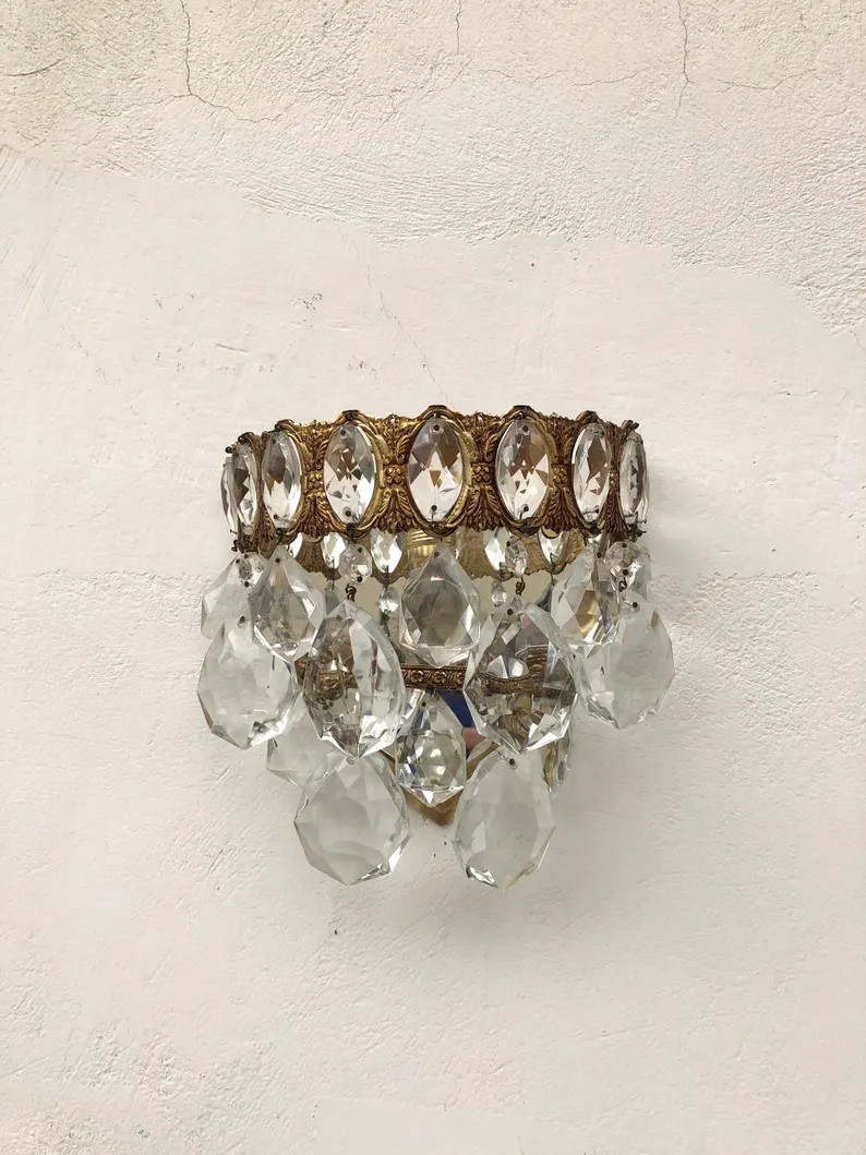 Single Vintage Gold Wall Sconce/ Wall Lamp / Sconce With Crystals/ Ornate Floral Details /vintage... | Etsy (Global)