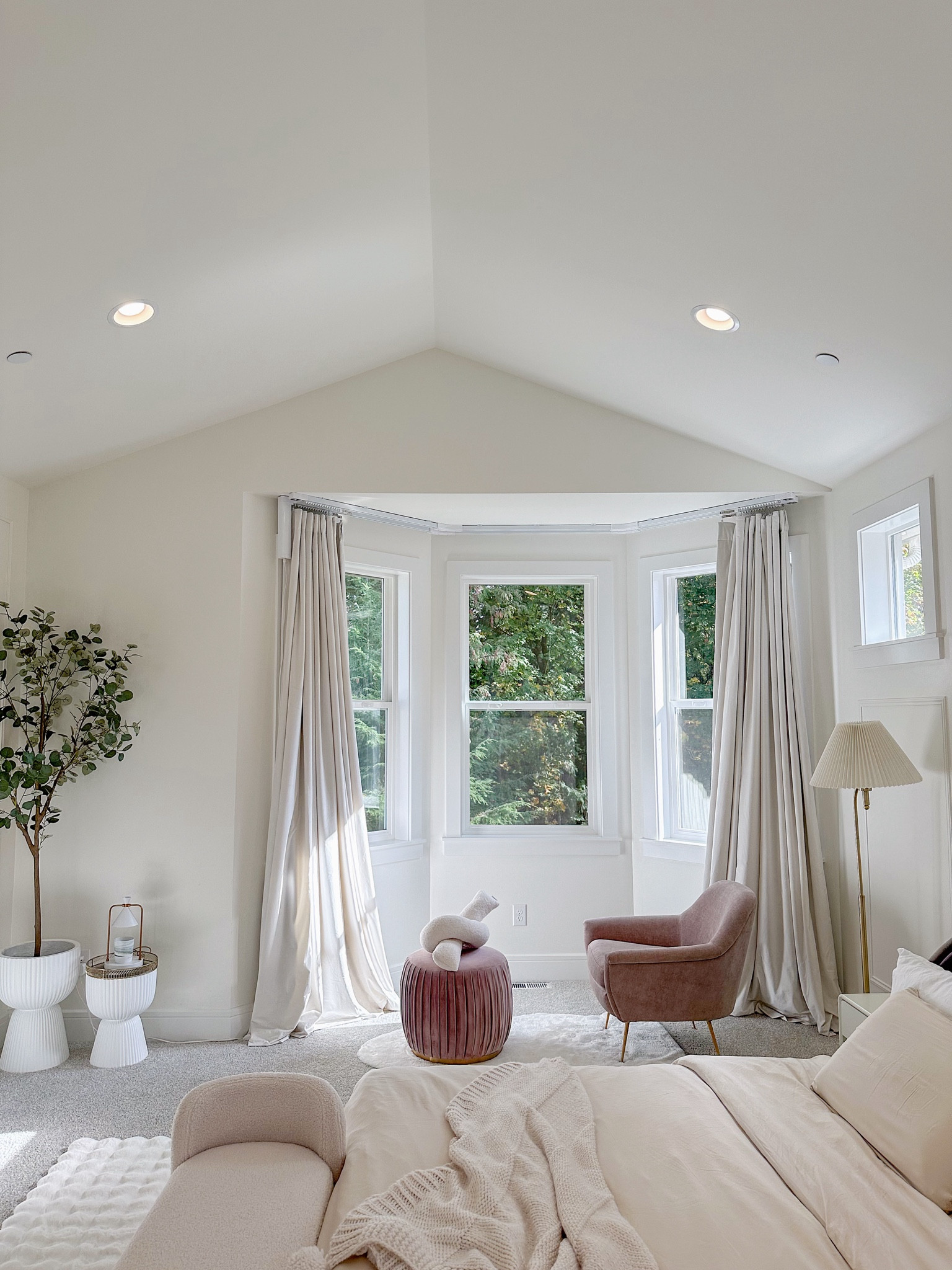 Cream white curtains from Amazon

#LTKCyberWeek #LTKhome