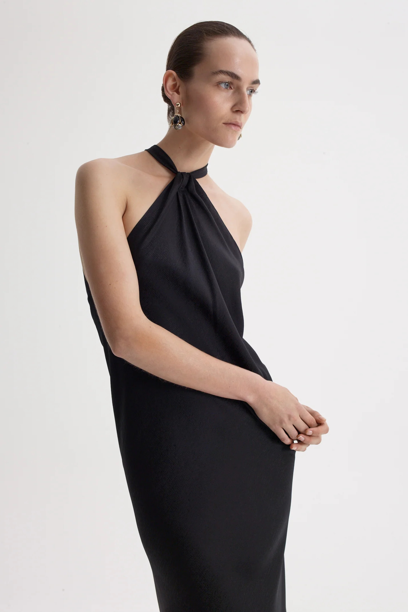 SILK JACQUARD TIE NECK DRESS - BLACK - Scanlan Theodore | Scanlan Theodore AU