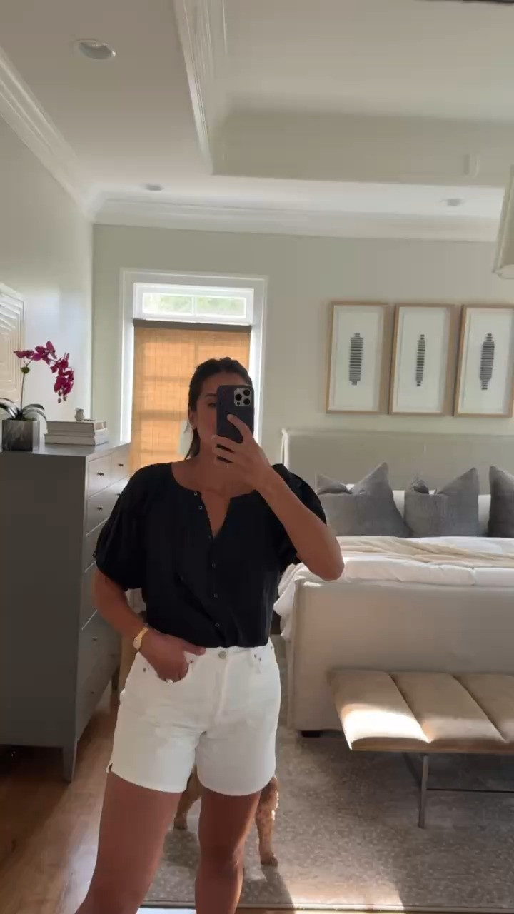 Love this babydoll top!

tts: M

tuckernuck, citizens shorts, denim shorts, white denim shorts, doen tops, doen, doen clothing, summer fashion, summer outfits, grace white 

 

#LTKdayinmylife #LTKootd #LTKgrwm