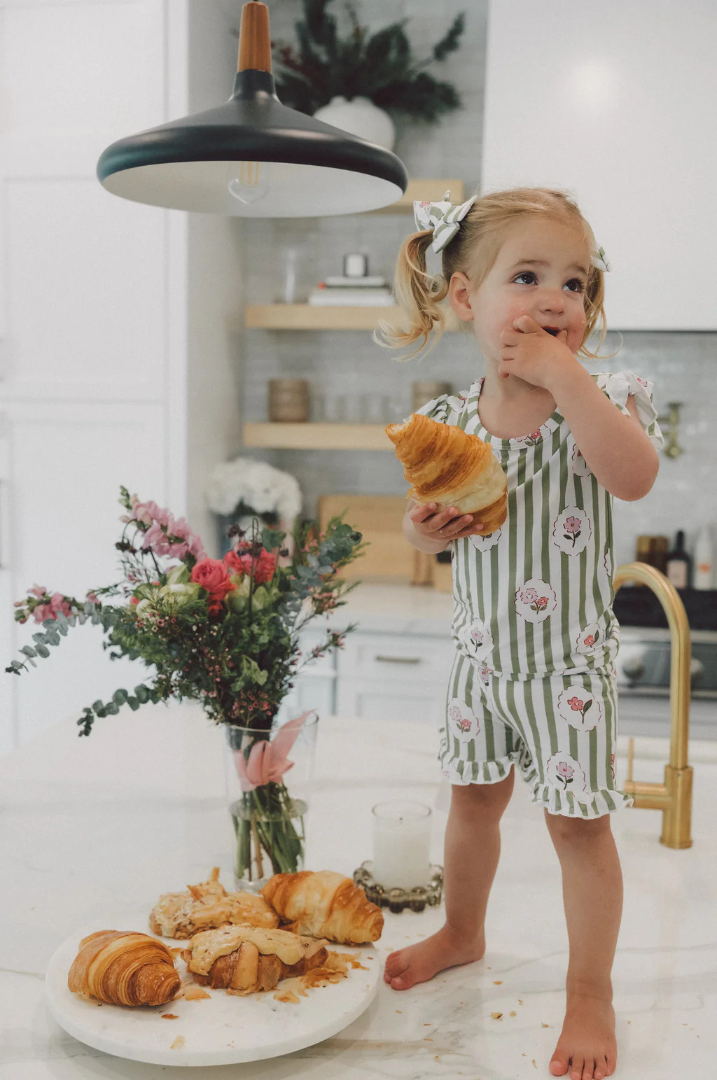ROSIE'S MEADOW STRIPES DREAM RUFFLE SHORT SET | Dream Big Little