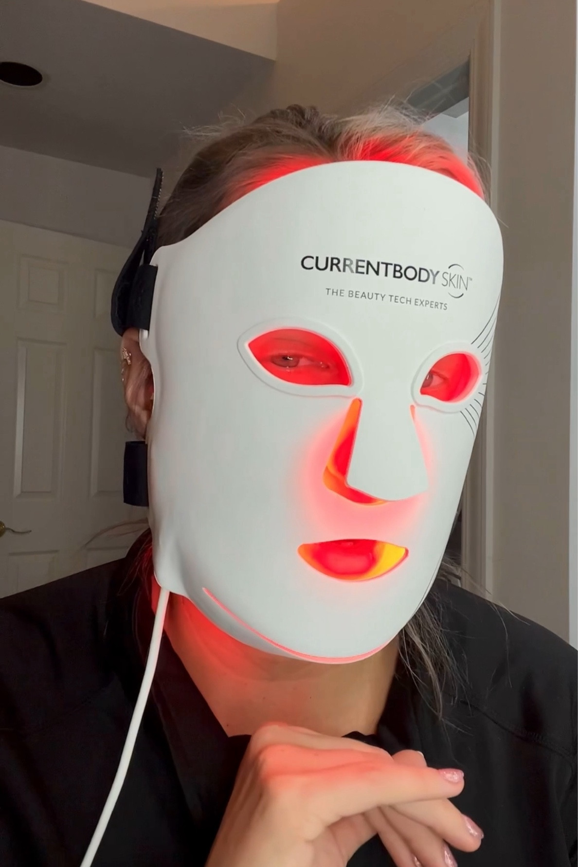 #ad @currentbody
Use code: JENNIFERB to save 10%

LED light mask :)
A great gift idea for you or someone else!



#LTKBeauty #LTKCyberWeek #LTKGiftGuide