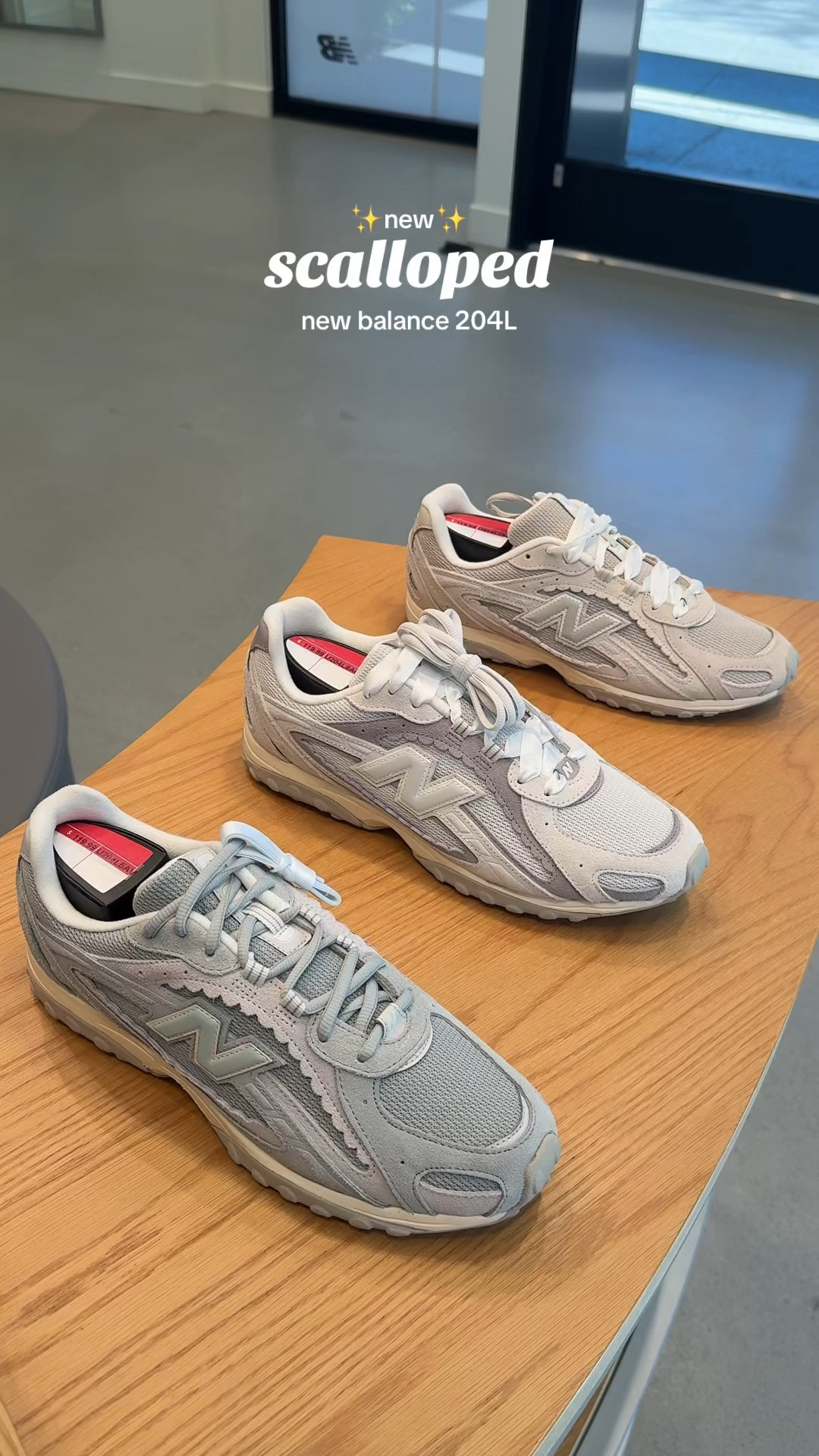 Ran to my nearest @New Balance to check out these beauties 😍

#newbalance #newbalanceshoes #newbalance204L #sneakers #springshoes 