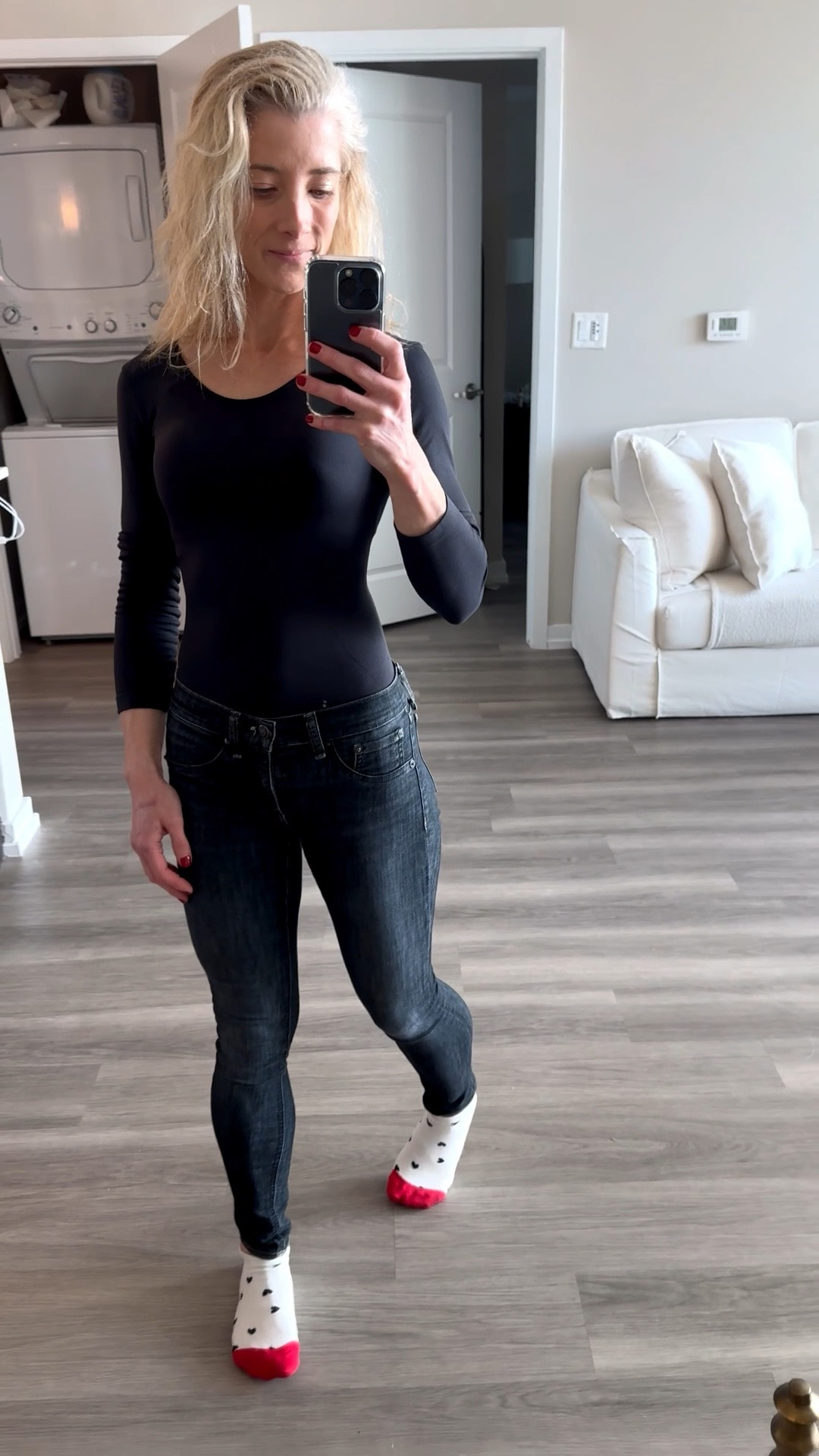 Shapewear galore hello SHAPERMINT ootd day in my life getting ready for a live shopping show! 

Wearing their Truekind® Supportive Comfort Wireless Shaping Bra & the Shapermint All Day Everyday Long Sleeve Bodysuit in black 

Paired w low rise jeans by rag & bone

#ad

#LTKootd #LTKdayinmylife #LTKFindsUnder100