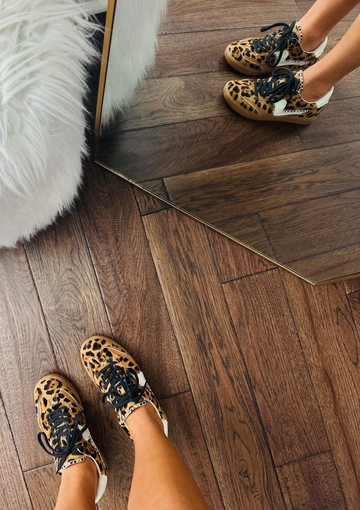 The perfect everyday sneaker to add to your wardrobe this fall 😍🐆

Sneakers. Leopard print. Shoes. Fall shoes.

#LTKShoeCrush #LTKStyleTip