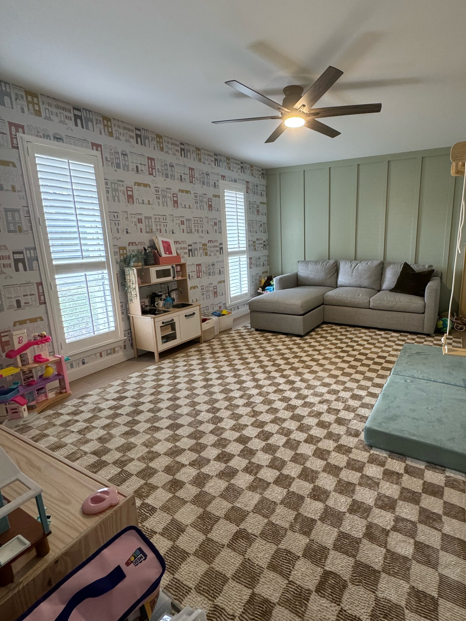 Playroom/guestroom Rug, sleeper sofa & wallpaper linked

#LTKFamily #LTKHome #LTKKids