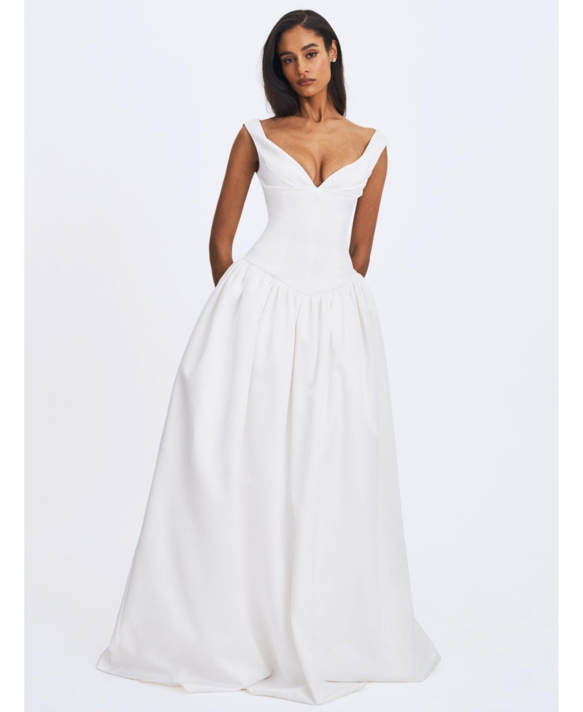 Miss Circle Women's Siena Sweetheart Wedding Gown - White | Macy's