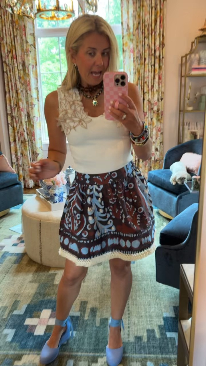 OOTD…:headed downtown for a fun day in this cutie fit! I’m in xs tank &  skirt and 8 espadrilles tts. My new Allie + Bess is just gorgeous!!!

*Use my code CATHERINE20 for 20% off Orders of $100+ at Anthropologie 

*code Catherine20 at Allie + Bess
*code mixandmatchmadness at Loopy 

￼

#LTKmomlife #LTKootd #LTKgrwm