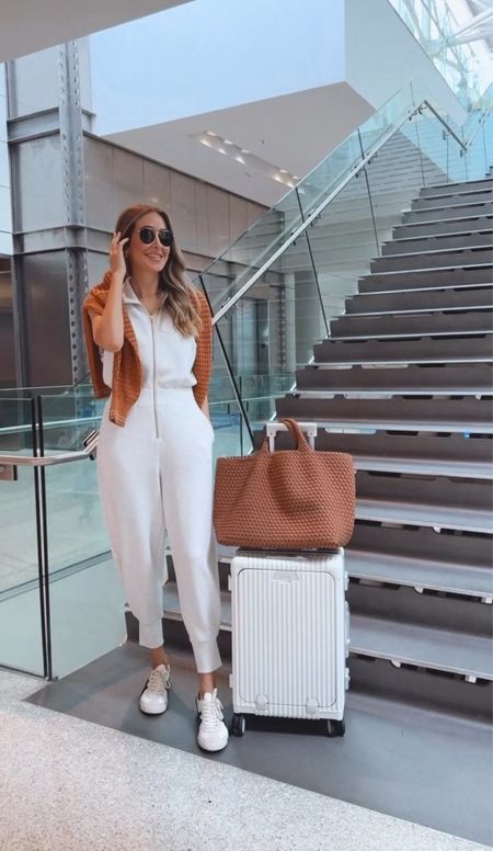 A Beautiful and comfortable outfit for the long flights!
Everything is true to size. I am wearing a size small.

#LTKTravel #LTKStyleTip #LTKOver40
