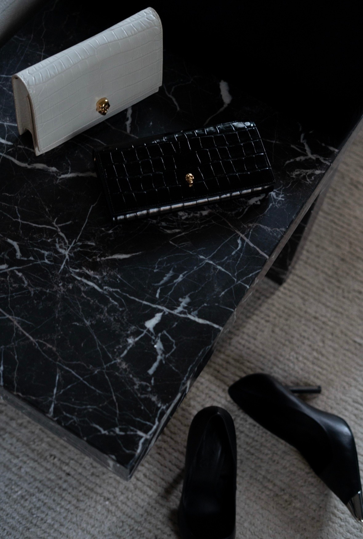 Utterly obsessed with this view! I cannot get enough! This marble bench is everything !!! 

#LTKHome #LTKOver40 #LTKdayinmylife