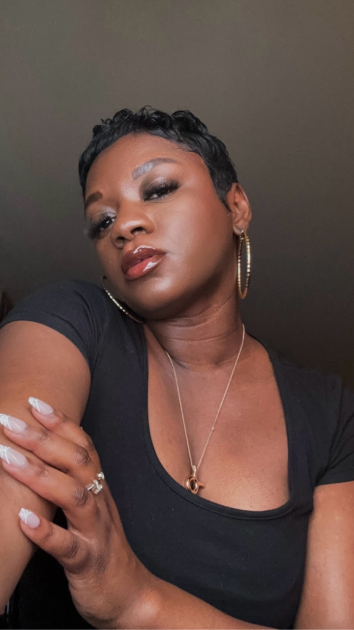 Sometimes you don’t need to go nowhere… you just need a beauty supply run and a little self-maintenance 😭
.
.
#beautysupply #pixiehaircut #everydaybeauty #blackbeautycreators #ugccreators beauty products, ugc creator, black women hairstyles, everyday makeup, simple makeup