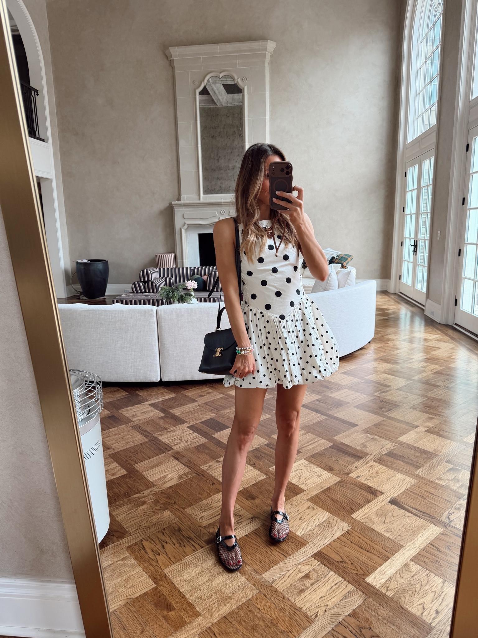 Obsessed with this dress is an understatement🖤 the cut is so flattering and I love the dual pattern! 

#LTKmomlife #LTKootd #LTKSeasonal