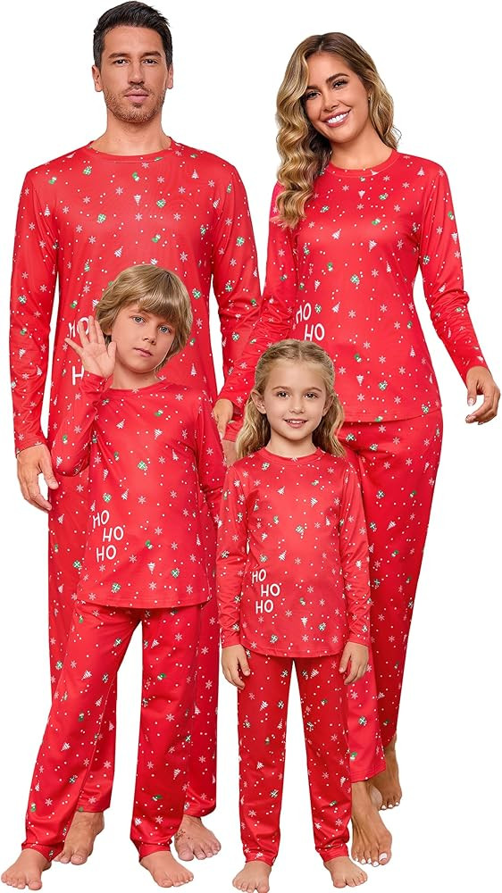 iClosam Family Christmas Pajamas Matching Sets Christmas Pjs Sleepwear Xmas Jammies for Women/Men | Amazon (US)