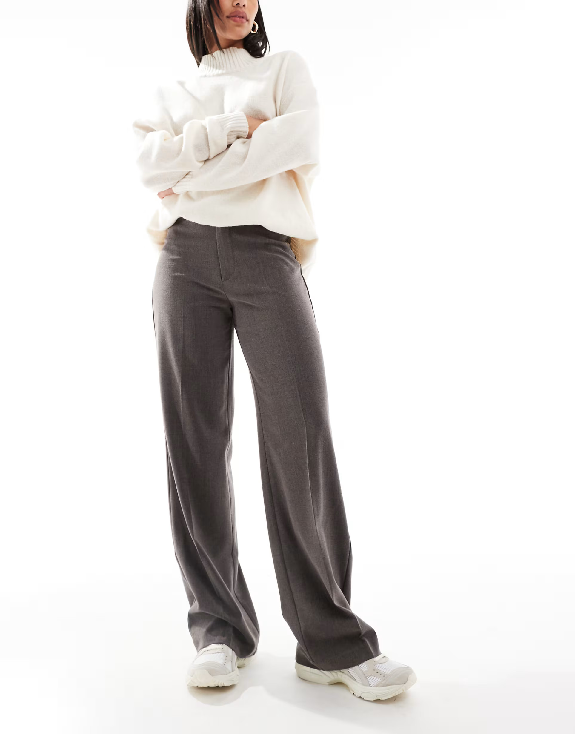 Stradivarius tailored straight trouser in dark grey | ASOS (Global)