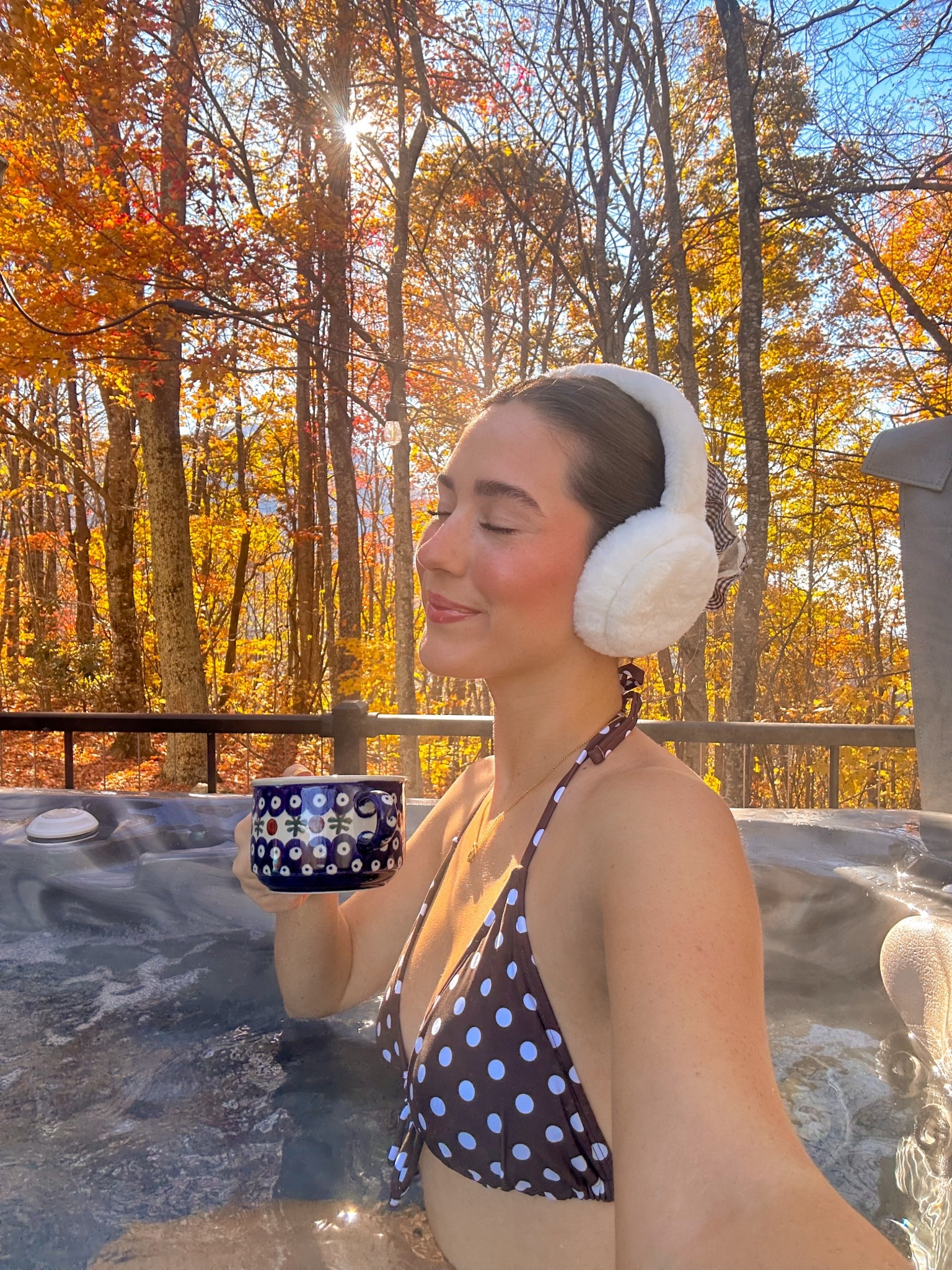 Fall hot tub sesh!!!🤎🍁

#LTKSeasonal #LTKStyleTip #LTKSwim